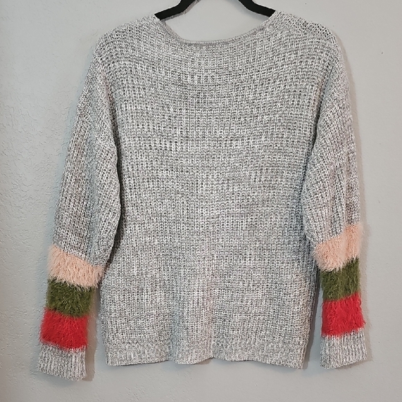 Ultra Flirt Gray V-Neck Sweater with Colorful Sleeves, Womens Large - Picture 6 of 6